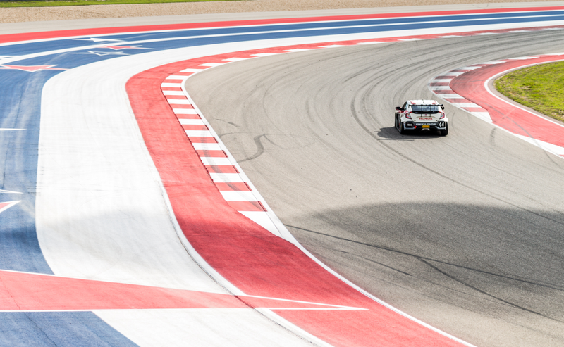 Illustration for article titled Friendship Ended With B-Spec, Now TCR Is My Best Tiny Hatchback Racing Friend